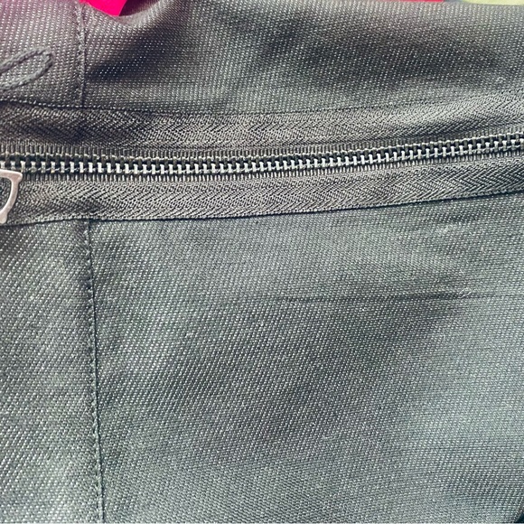 Twelve by Twelve Los Angeles Feather Hem Mini, Size M - Picture 7 of 9